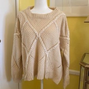 Moon River Creme Sweater Size L